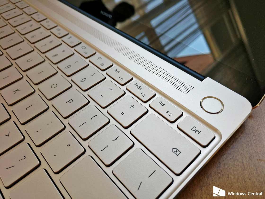 Huawei prezintă noua serie MateBook 7 huawei matebook x fingerprint