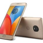 Samsung va lansa un nou smarphone cu clapetă